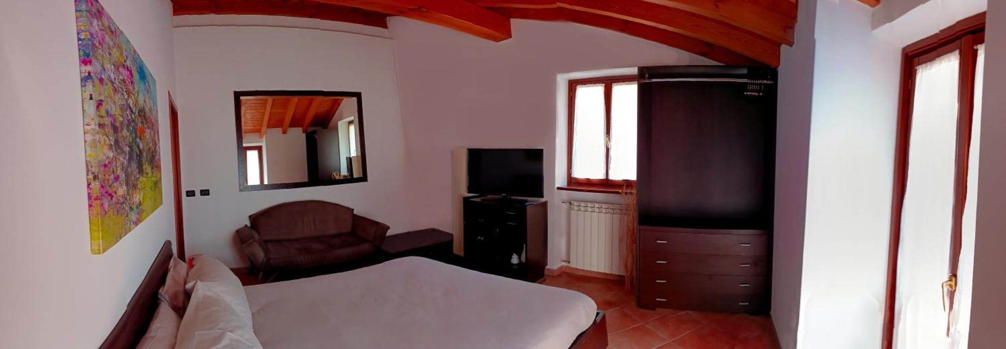 La Casa Sulla Roccia Hotel Pisogne Kültér fotó